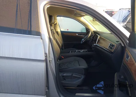 2024 Volkswagen Atlas 2.0T Se W/Technology z USA, uszkodzony, nr VIN 1V2WR2CA5RC562227